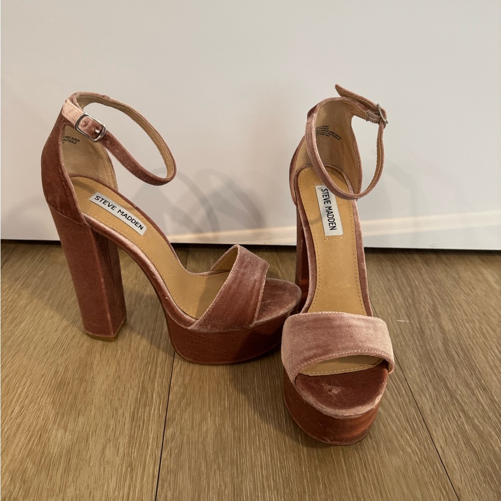 Steve Madden Velvet Gonzo Heels